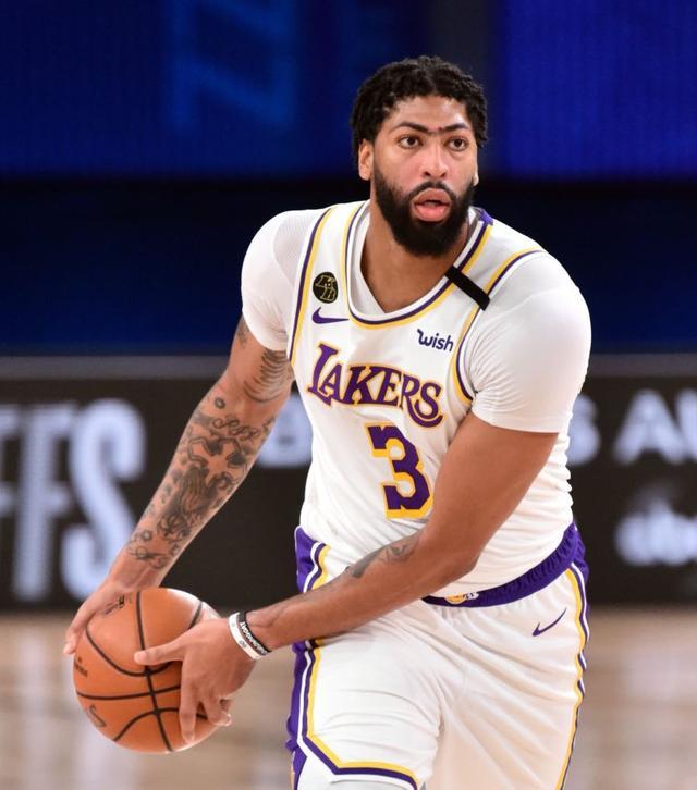 浓眉哥关键节点连败，DWG带队取胜！的简单介绍